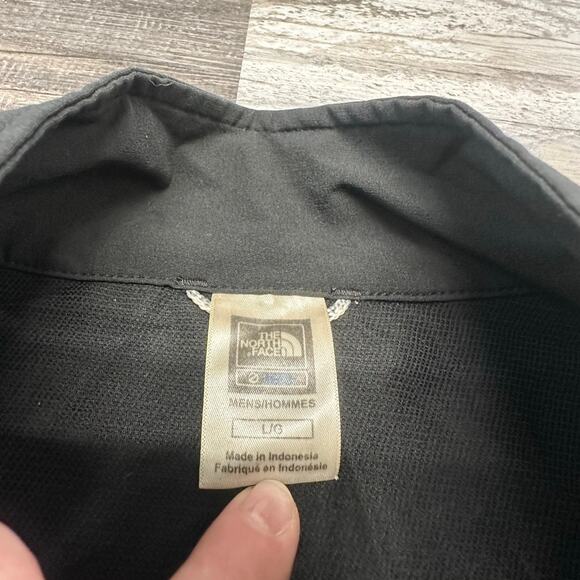 The North Face Black Mens L Hiking Full Zip Softshell Jacket Vented Lightweight - Picture 4 of 10